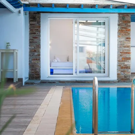 Holiday home Blue Waves View *